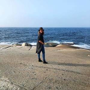 Meet your Posher, Brooke